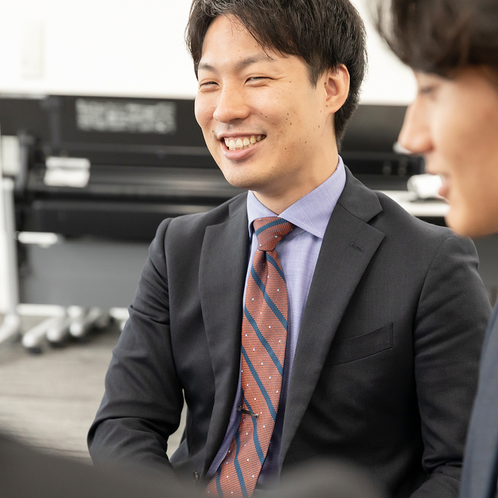 Recruit 採用情報